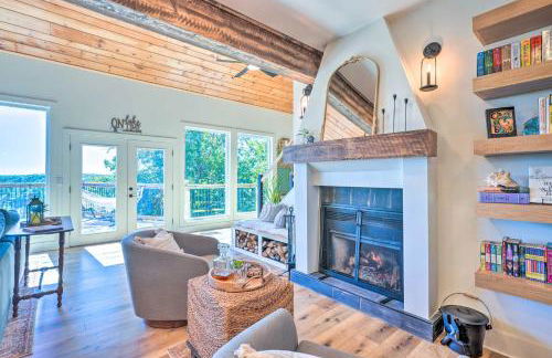 Colorful Golden Getaway with Panoramic Views! - Foto 9