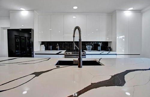 Coral Lane by Rove Travel - Home with Pool & BBQ - Foto 12