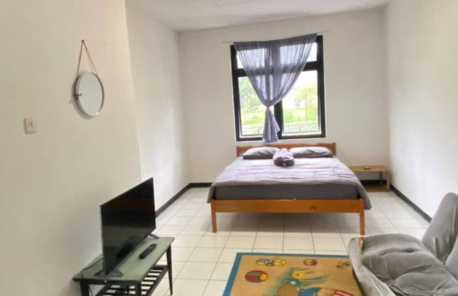 Villa Gunung Bhakti - Photo 13