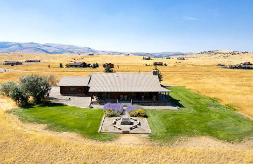Intimate Off-Grid Cabin with Fire Pit and Mountain Views in Montana - Foto 46