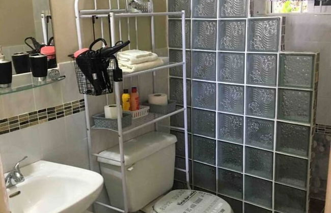 1 Bed Villa - Sleeps 2 - Garden - Parking - Wifi - Foto 5