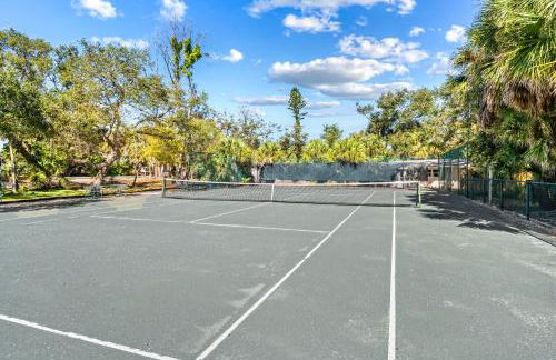 Gulf View Escape on the Beach at Resort with Pool, Kayaks, and More! - Foto 54