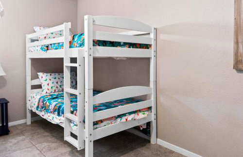 Cozy Retreat near DFW & Stadium/Game Room - Foto 26