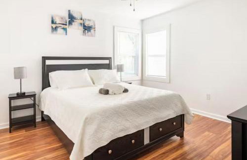 A Place to Escape 5 minutes from Downtown Newly Renovated - Foto 4