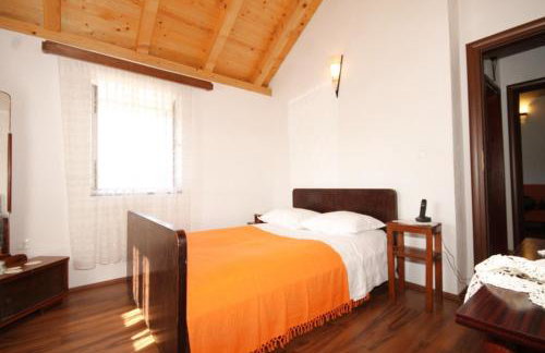 Apartments with a parking space Podspilje, Vis - 8915 - Foto 11