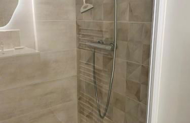 DOMUS AUREA Maison Dorée - Photo 5