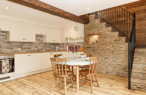 Bunts Barn - Photo 8