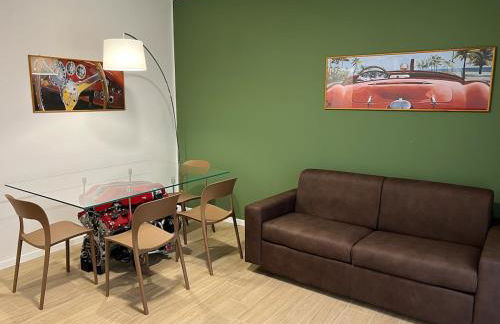 Pit Stop In Maranello - Photo 2