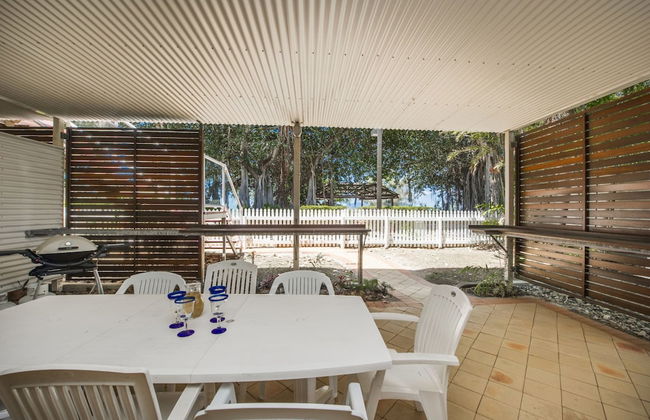 Picnic Bay Apartments Unit 1 - Photo 18