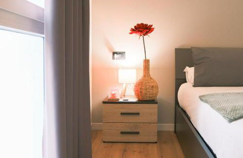 Costa Blu - Pool and terrace overlooking the lake - Foto 26