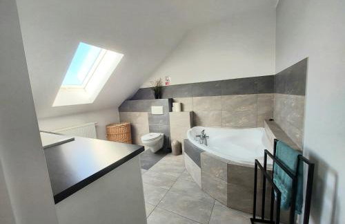 Komfortowy Dom Całoroczny - sauna, jacuzzi, bilard - Foto 17