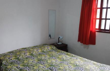 Casa em poucos passos da praia de Jaconé - Foto 2