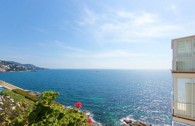 Apartment in Roses Near Canyelles Beach - Photo 35