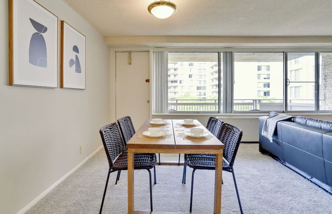 Restful Stay in DC Apartments - Photo 36