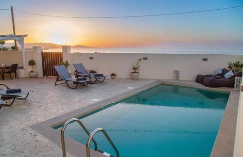 Kondarini Sea View Villa, Just 290m from the beach, by ZanteWize - Foto 4