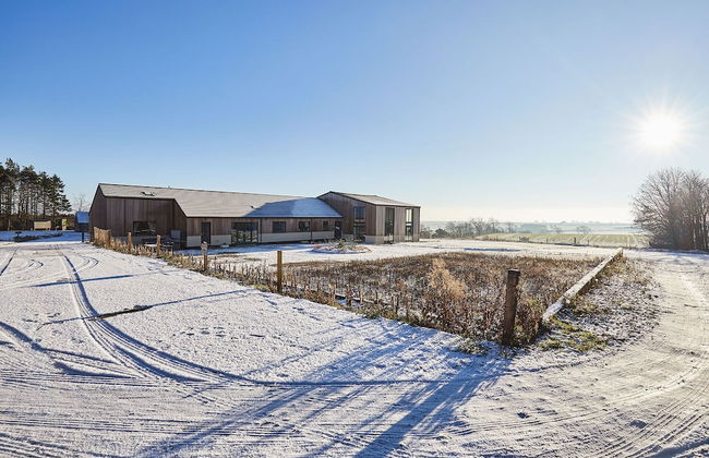 Host Stay The Parlour - Photo 23