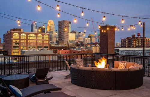 DT 2BD Steps from Target Field+GYM+KTCHN+LNDRY - Foto 5