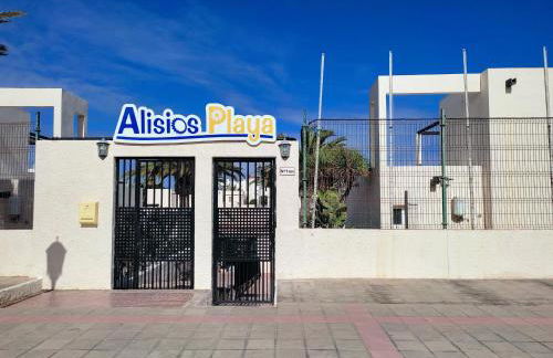 Red Hibiscus Corralejo iRent Fuerteventura - Photo 37