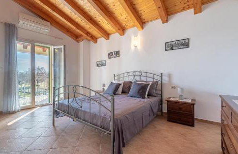 Amazing Home In Nedescina With Wifi - Foto 19