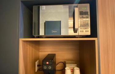 Studio 509 - Lindo studio ao lado do metro e shopping com Alexa - Foto 17