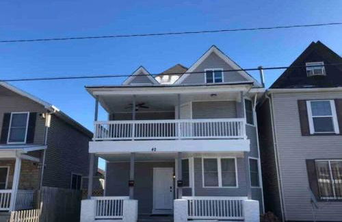 Housepitality - Franklinton Farmhouse- 4 Bedrooms - Foto 29