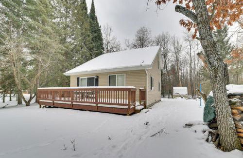 Family Nature Escape! South Branch Haven with Deck - Foto 21