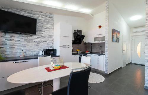 Bayview Villa by Pag tours - Photo 50