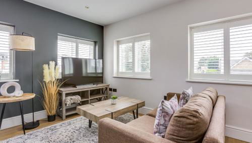 Apt , city centre, up to 5 guests, free pkg , Perfect for long stays - Foto 4