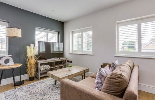 Apt , city centre, up to 5 guests, free pkg , Perfect for long stays - Foto 4