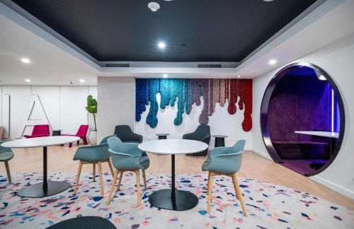 Contemporary Comfort Rooftop Views & Full Kitchen - Foto 53