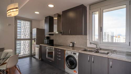 Av d'Eduard Maristany, 13 - Photo 4