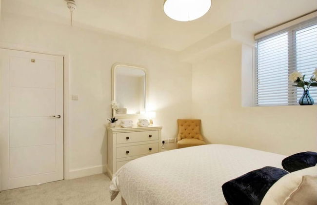Stylish 1-bed Apartment - Heart of Tunbridge Wells - Foto 3