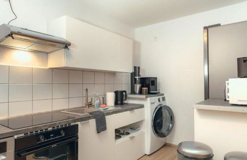 LGH2-4 Schlafzimmer, voll ausgestattet, WLAN, Balkon, self-check-in - Photo 7