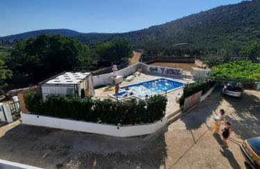 Villa Roza 1 - Photo 1