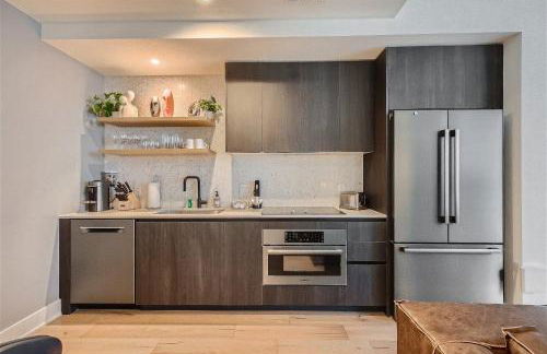 2BD Condo-Rainey St-Best views-RT Pool - Foto 6