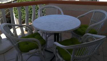 Apartments Kosec - Foto 3, Garden view