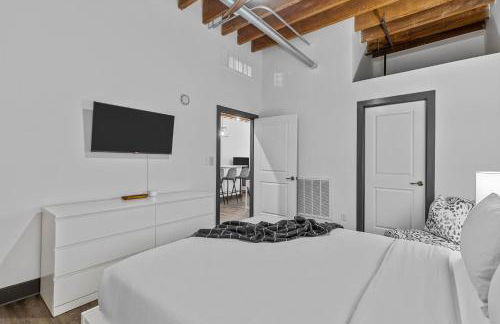 Brick & Bed Riverfront Lofts, 4K - Foto 9