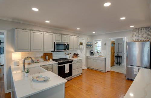 Hot Tub and Dock Guntersville Lake Getaway! - Foto 4