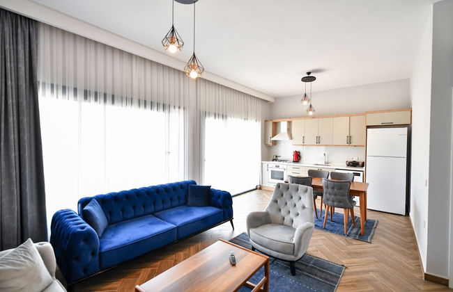 Red Moon Suites - Photo 17