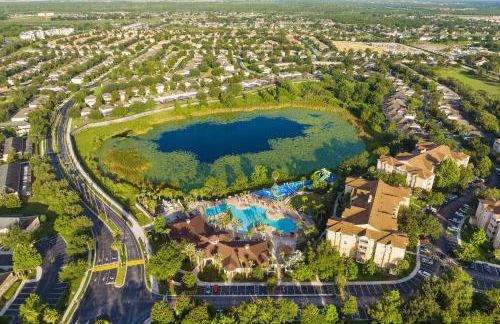 Elegant Townhome w Water Park near Disney Parks - Foto 54