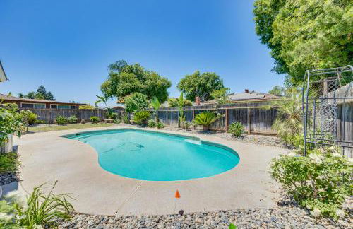 Shop, Hike and Explore Fresno Home with Private Pool! - Foto 29