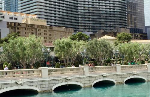 Jockey Resort Suites Center Strip - Foto 20