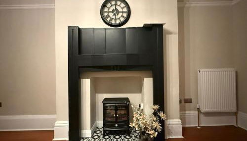 Large Luxury 4 bedroom home with parking - Foto 3