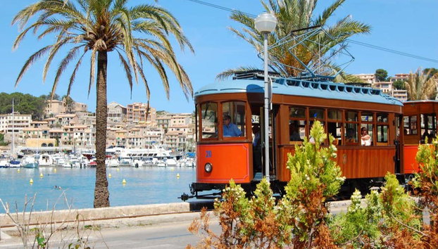 Tour de Mallorca, la vuelta a la isla, desde la zona sur - Foto 5, Tranvía en el puerto de Sóller