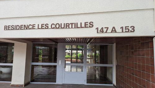 Charming Studio with Eiffel View - Foto 3