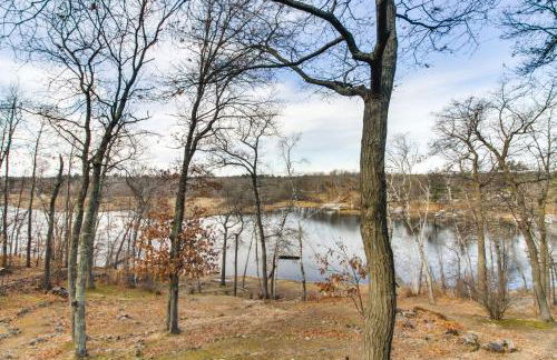 Lakefront Nisswa Home with Deck and Screened Porch - Foto 3