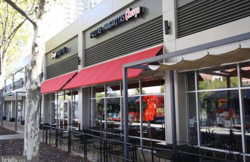 CLARENDON,SUPRLOCATION,8ppl,PRIVATE,METRO,PARK - Foto 25