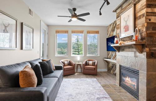 Crestview Condominiums by All Seasons Resort Lodging - Photo 4