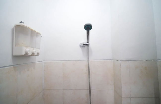 Simple 2Br With Extra Bed At Menara Rungkut Apartment - Foto 30