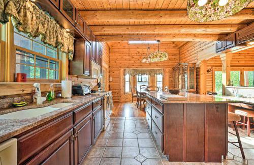 Stunning Vermont Cabin w/ Private Lake Access - Foto 9